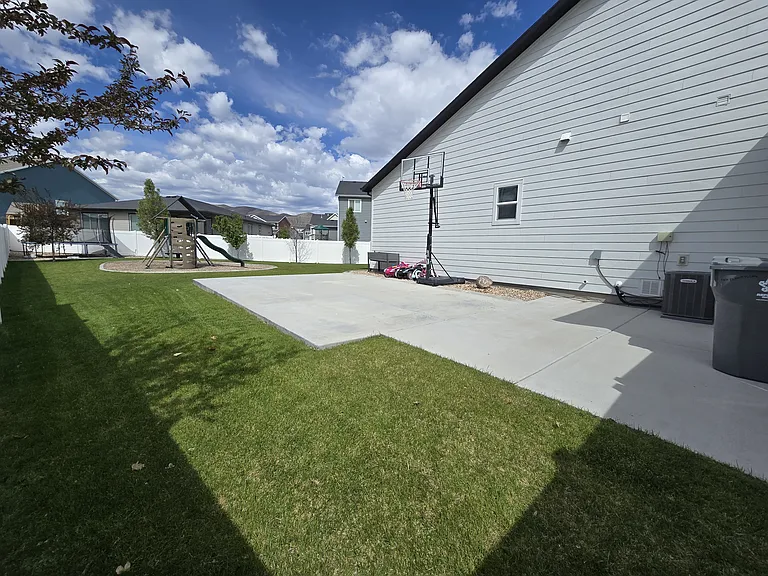 194 W Sugarbowl Cir — Photo 44