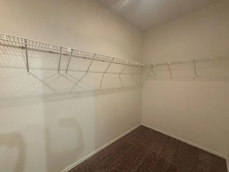 44321 Sunmist Ct — Photo 15