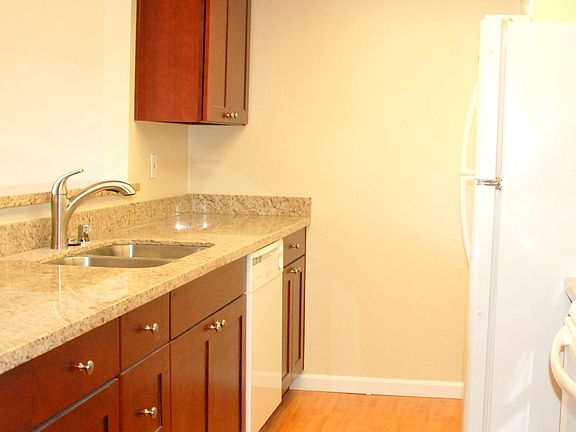 2nd image of 3260 80th Ave SE #604