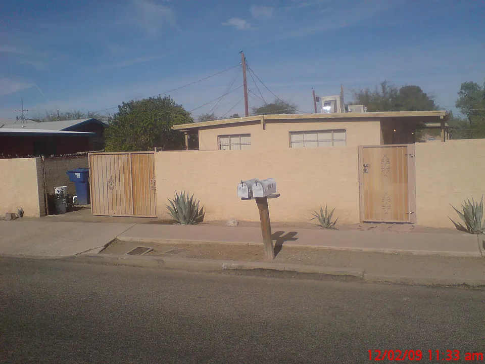 870 W Alameda St