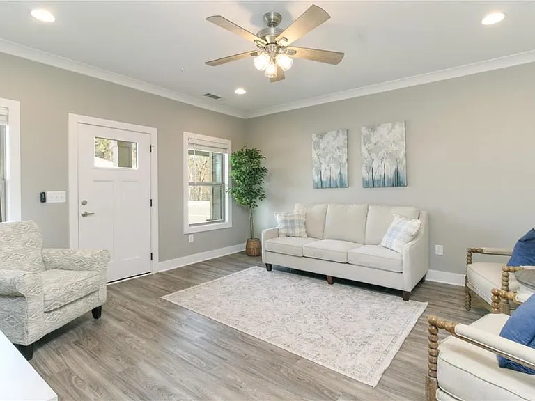 901 Haymon Morris Rd — Photo 2
