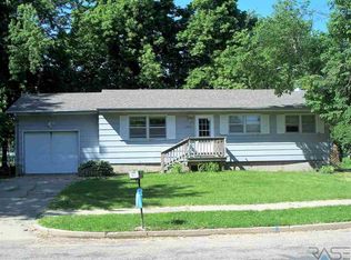 5605 W 45th St, Sioux Falls, SD 57106