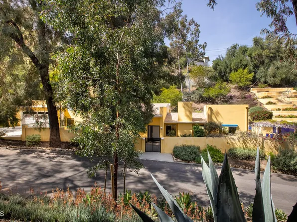 1225 Rancheros Rd, Pasadena, CA 91103
