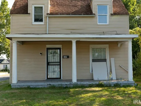 642 Sancome Ave, South Bend, IN 46628