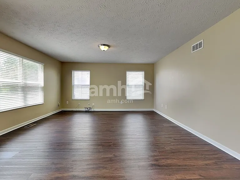 5632 Sunrise View Cir — Photo 9