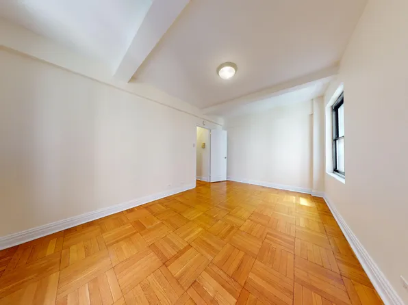 141 East 56th Street image 12 of 15