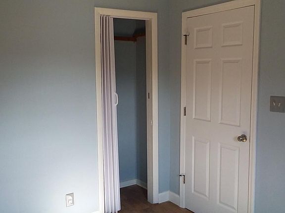 5th image of 108-110 E Columbus Ave