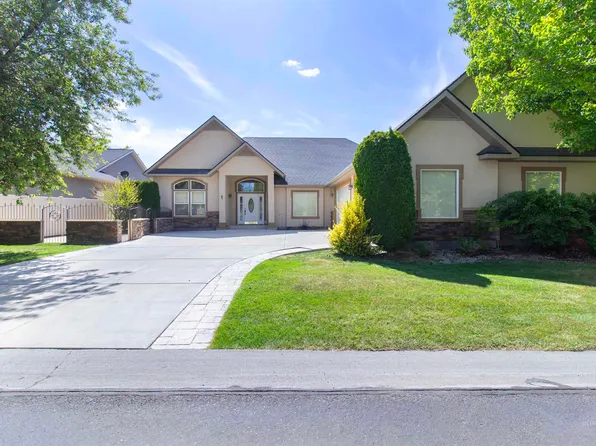 1861 Canyon Park Ct, Twin Falls, ID 83301