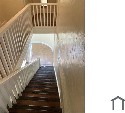 3rd image of 1003 E 51st St