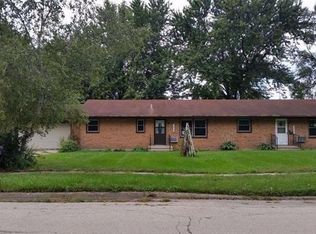 2138 Davis Dr, Belvidere, IL 61008