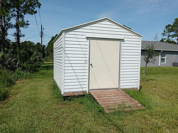 5th image of 2657 Foster Road SE