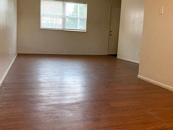 5th image of 3106 Clairpoint Ct APT D