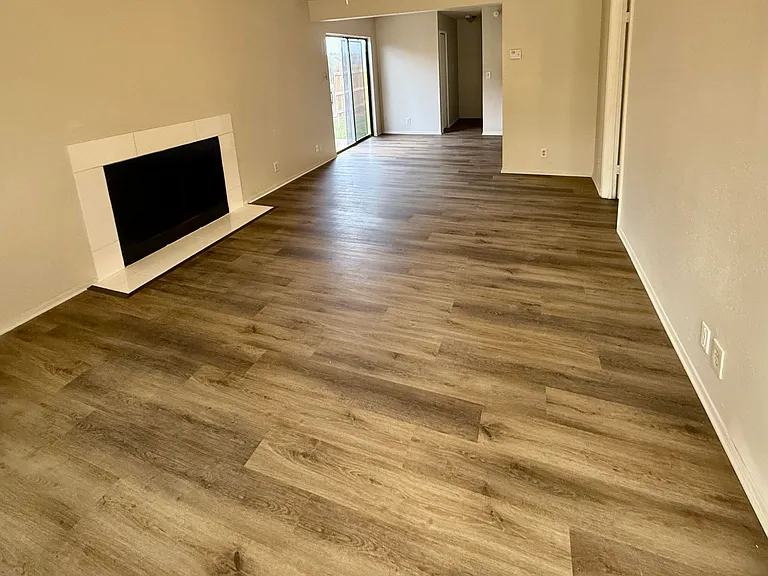 8416 Dixon Ridge Dr — Photo 2