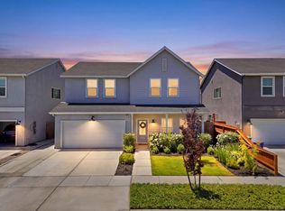 1772 N Jennie Lake Trail, Hanford, CA 93230