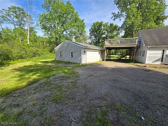 3rd image of 14298 Chardon Windsor Rd