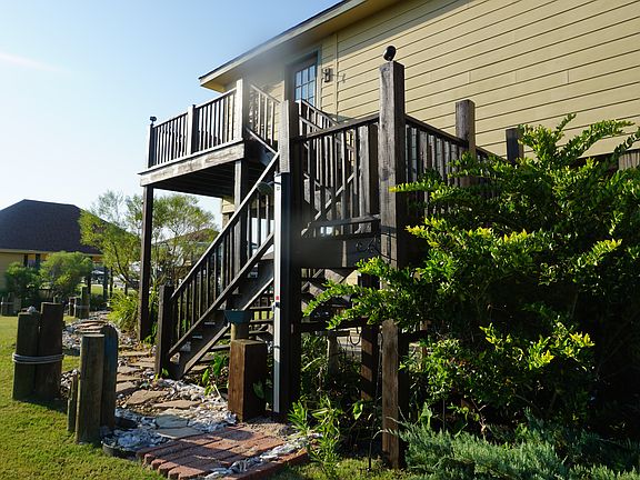 Outdoor Washoff/Shower