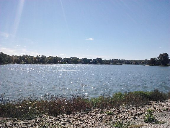 3rd image of 150 Wyandotte Dr