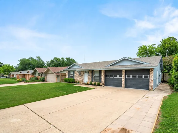 1010 Wildwood Dr, Arlington, TX 76011