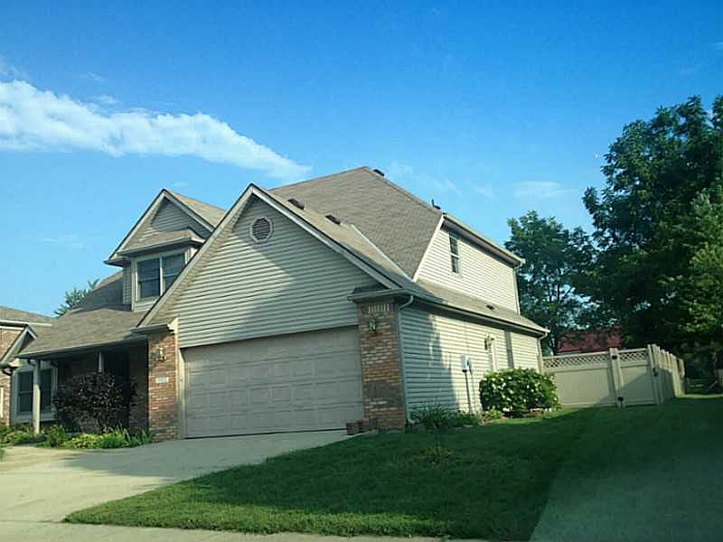 1st image of 1420 Aaron Dr W