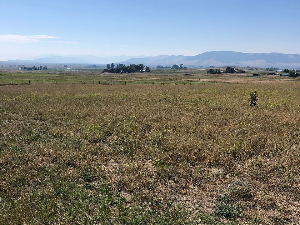 1st image of Mission Vista Dr