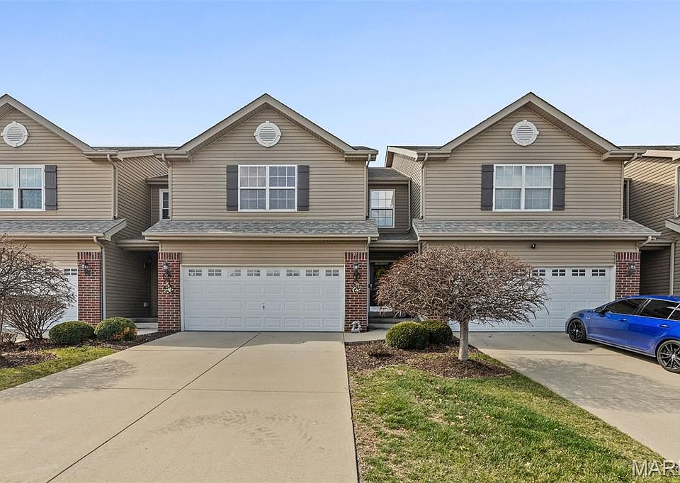 1st image of 867 Harbor Woods Dr