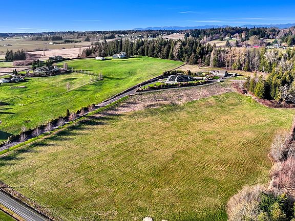 5th image of 2630 - 2638 Douglas Road