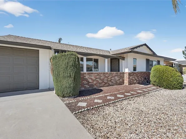 28885 Hope Dr, Menifee, CA 92586