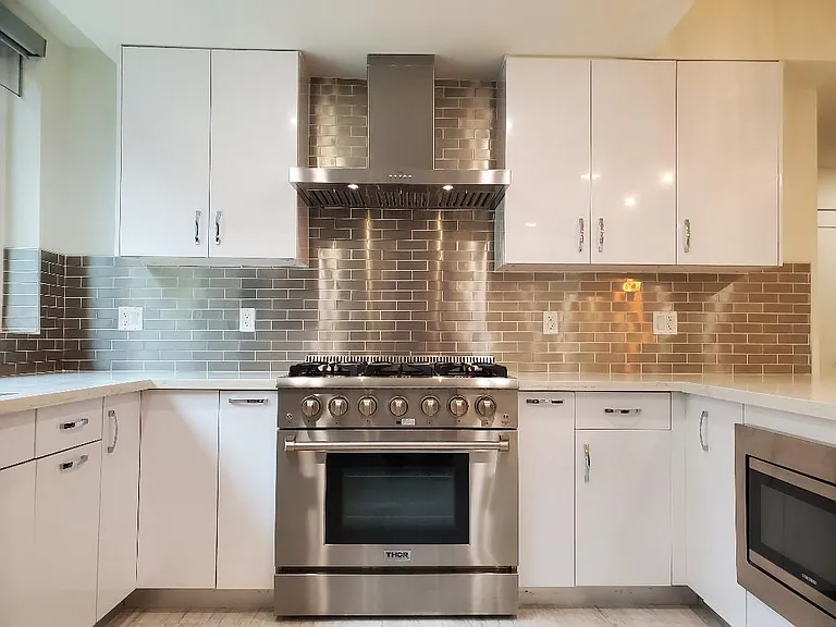 Thor range and Kobe hood