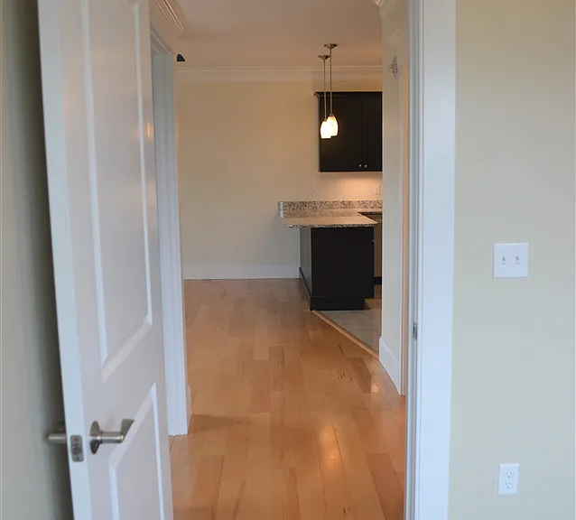 2 Silver St #15 — Photo 11