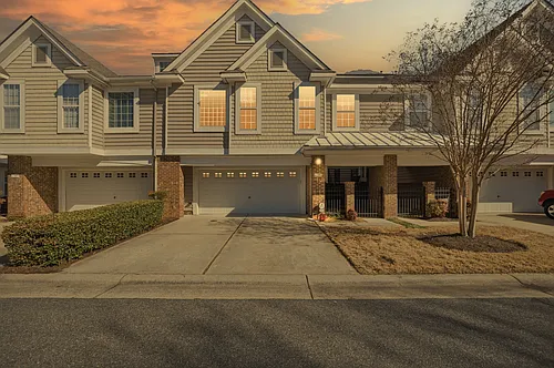 1005 Bay Breeze Dr #1 Photo 1