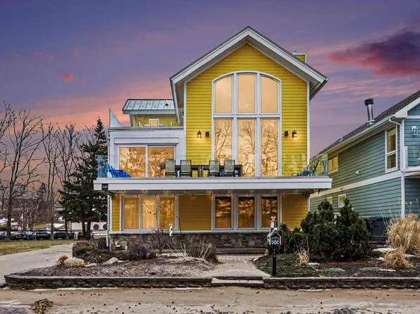 340 Lake St, Saint Joseph, MI 49085