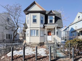 20 Hersey Pl, Quincy, MA 02169