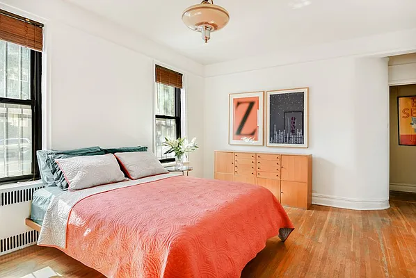 Sold by Compass | media 20