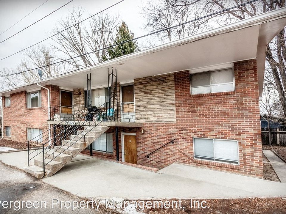 1st image of 1110 Gard Pl #A