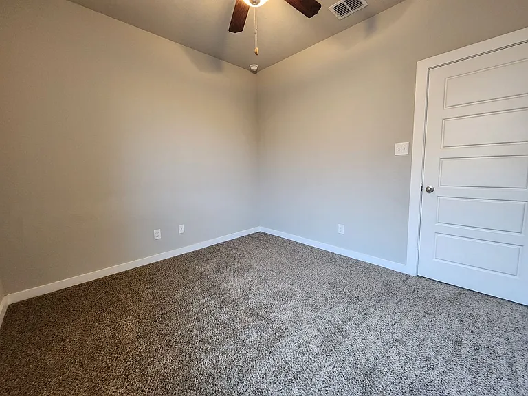 546 Creekside Frst — Photo 14