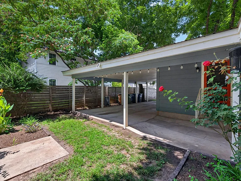 735 Cherico St — Photo 23