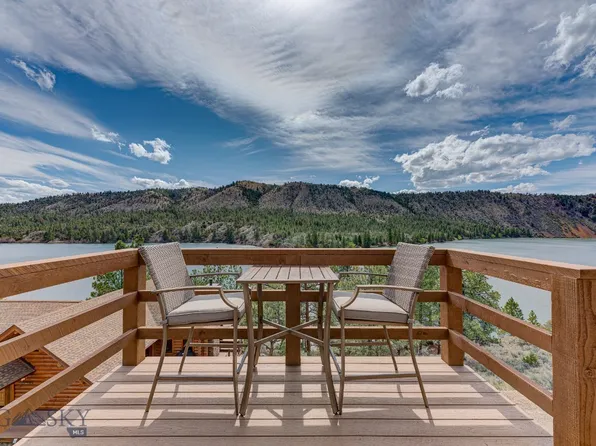 6120 Danas Point Dr, Helena, MT 59602
