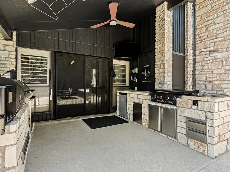 4501 Black Hickory Woods — Photo 34