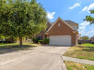 9818 Mossy Tree Ln, Houston, TX 77064