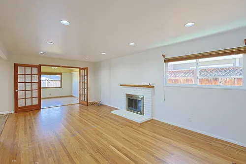 1672 Nightingale Ave Photo 1