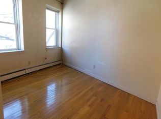 394 Commercial St #2, Boston, MA 02109