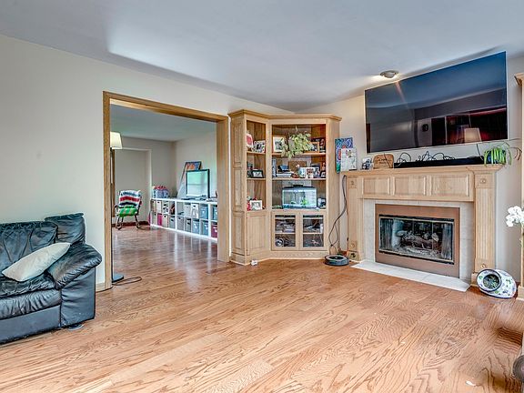 5th image of 2590 Wyckwood Ct