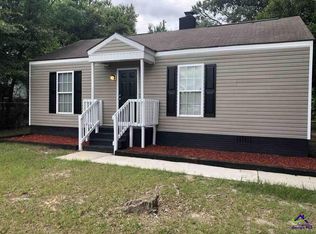 633 Miller Dr, Warner Robins, GA 31093