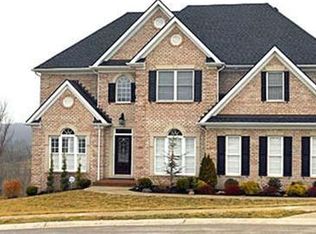 200 Hickory Meadows Dr, Richmond, KY 40475