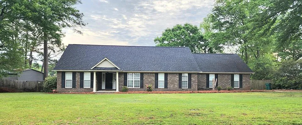 1159 Shoreland Dr