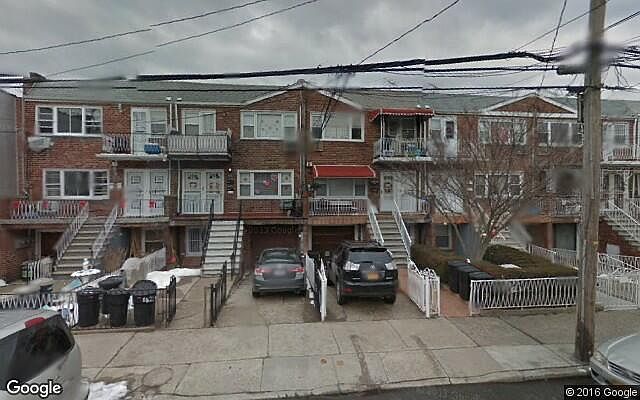 2nd image of 138 28th Ave