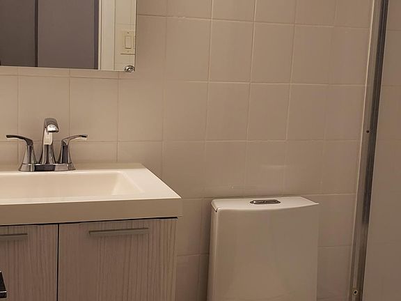 3rd image of 56 Greencroft Ave Floor 1