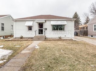 1615 5th St S, Moorhead, MN 56560