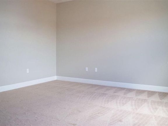 4th image of 3116 Camino Real Dr N
