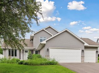 8601 Trista Ln E, Saint Bonifacius, MN 55375
